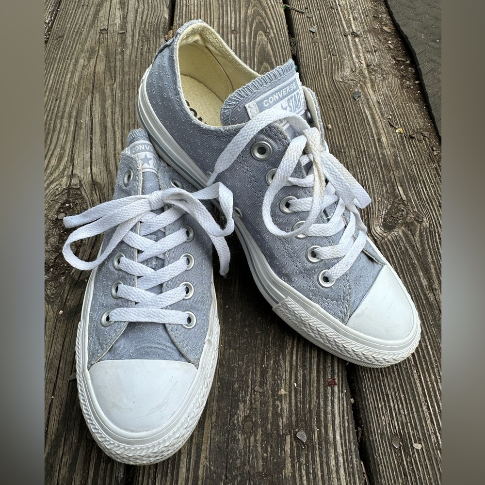 Converse light blue/grey textured